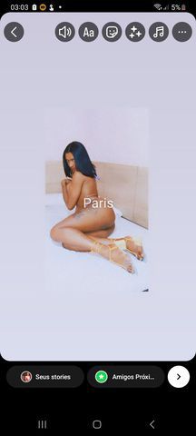 Olá, me chamo poderosa, sou morena 1,67 de altura, bem feminina e siliconada,  bumbum e seios, carinhosa,e safada ao mesmo tempo, dona da garganta profunda,  também faço chamadas de vídeo 